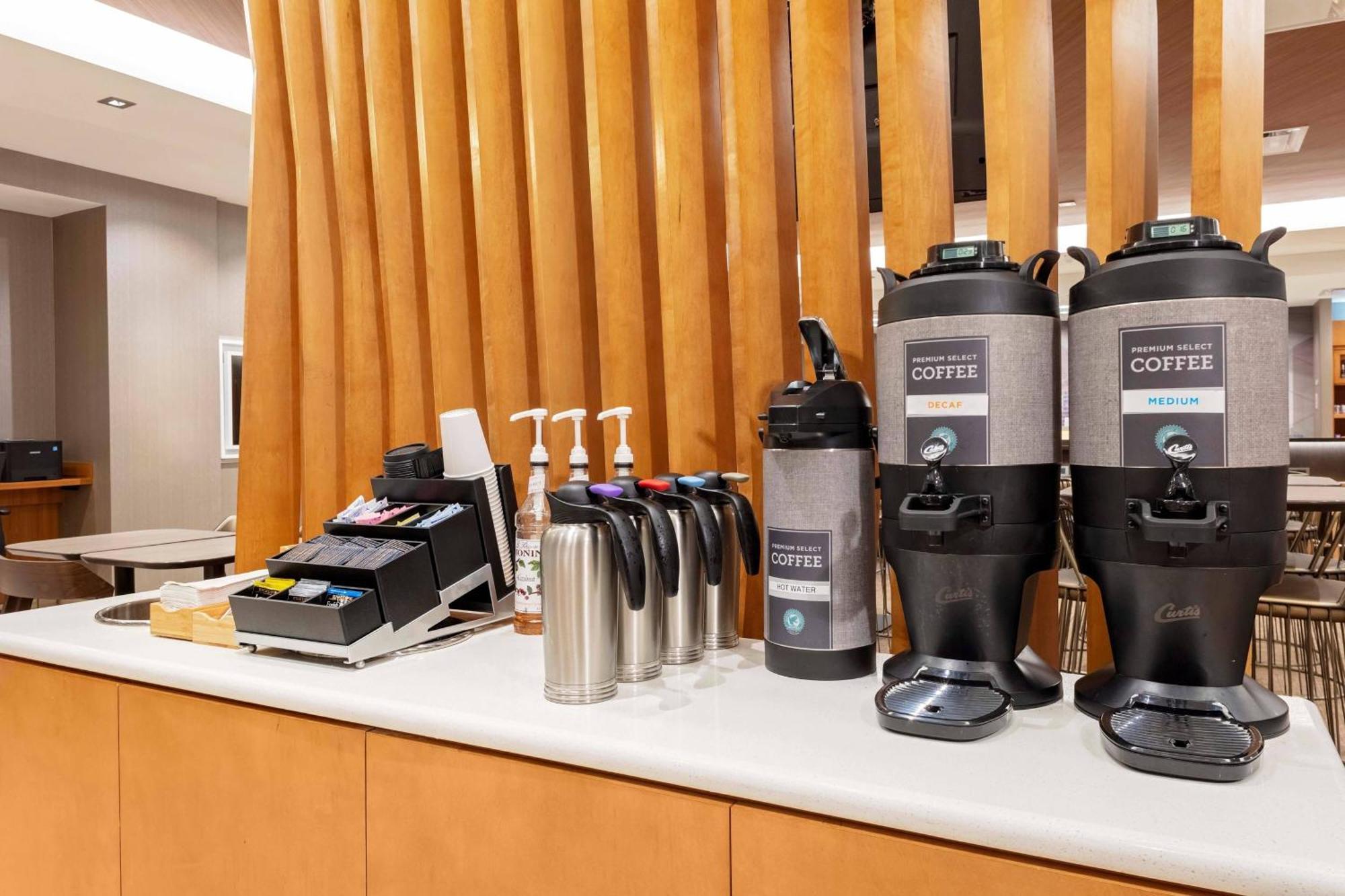 Springhill Suites By Marriott Kansas City Plaza Zewnętrze zdjęcie